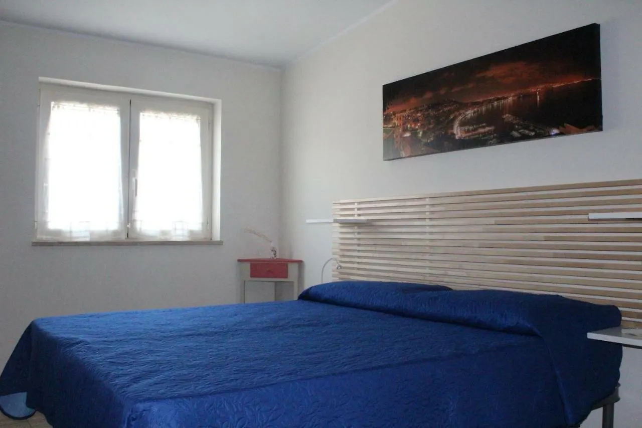 Διαμέρισμα L'Occhio Sul Vesuvio Appartamento Con Terrazza Privata E Casa Vacanza Senza Terrazza Privata Νάπολη