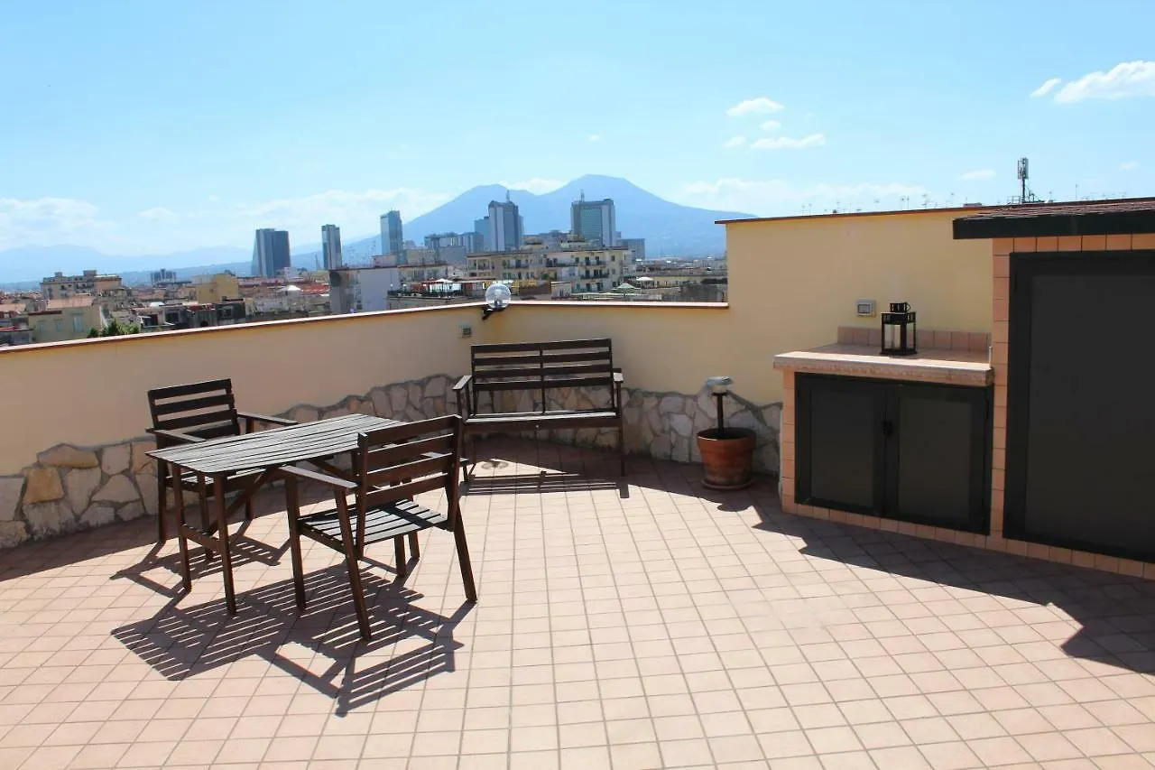 L'Occhio Sul Vesuvio Appartamento Con Terrazza Privata E Casa Vacanza Senza Terrazza Privata Naples